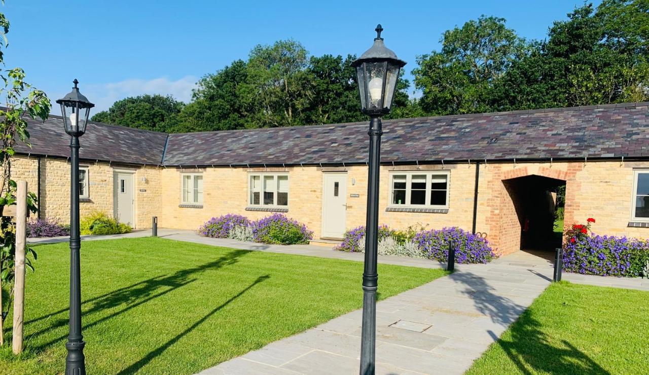 Briary Cottages At Iletts Farm Brackley  Exterior photo